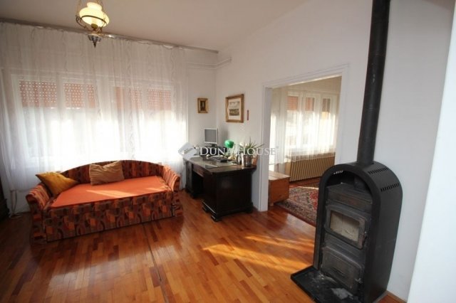 Eladó családi ház, Kecskeméten 79.9 M Ft, 4 szobás