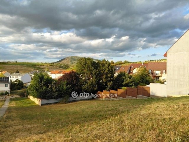 Eladó telek, Egerben 65 M Ft / költözzbe.hu