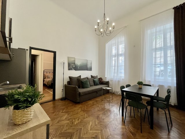 Eladó téglalakás, Budapesten, VIII. kerületben 79 M Ft, 3 szobás