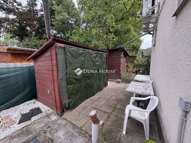 Eladó családi ház, Tasson 29.9 M Ft, 2 szobás