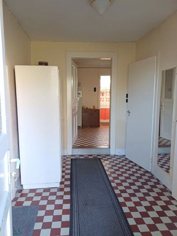 Eladó családi ház, Pilisvörösváron 69.5 M Ft, 2 szobás