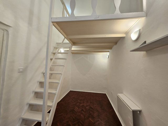Eladó téglalakás, Budapesten, VIII. kerületben 28.5 M Ft