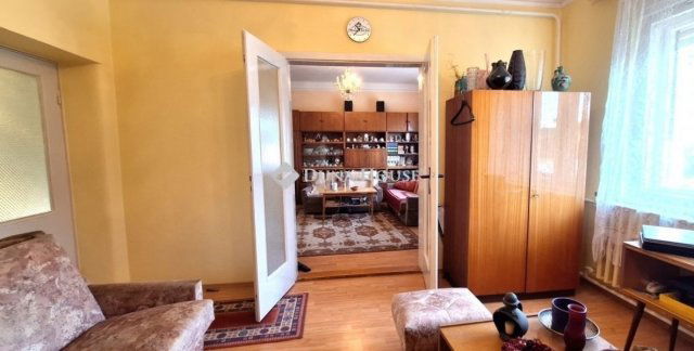 Eladó családi ház, Kecskeméten 45 M Ft, 2 szobás