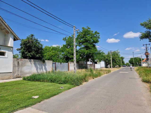 Eladó telek, Makón, Wekerle utcában 10.5 M Ft