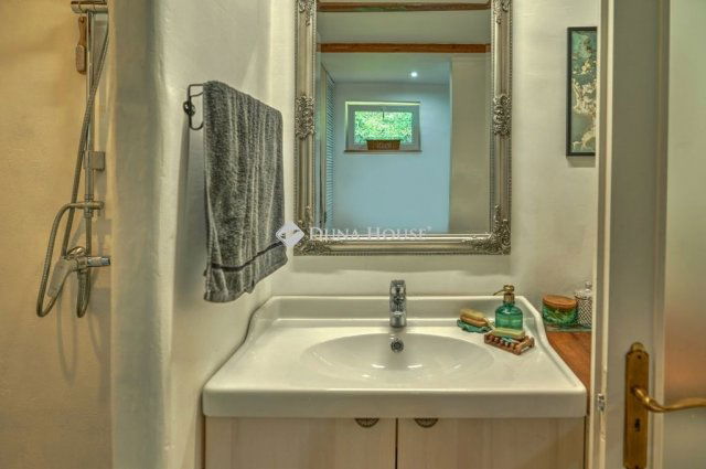 Eladó családi ház, Zalaegerszegen 95 M Ft, 3 szobás