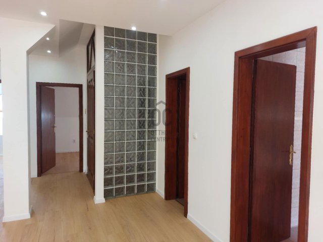 Eladó téglalakás, Szekszárdon, Tinódi utcában 59.5 M Ft