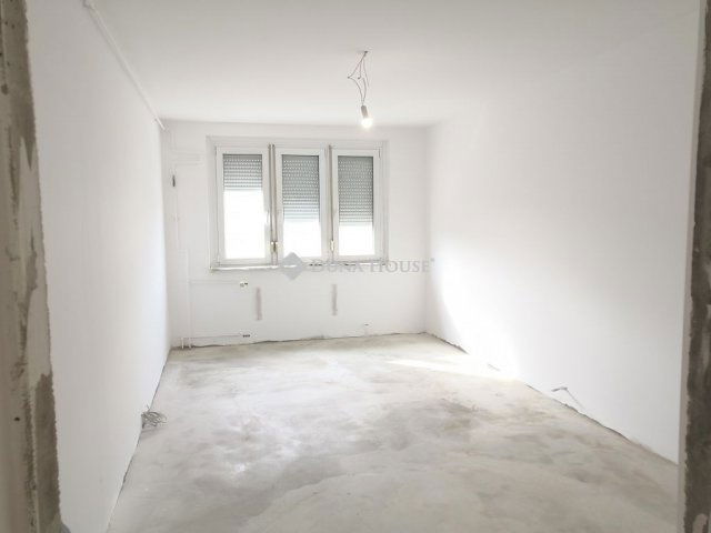 Eladó panellakás, Budapesten, III. kerületben 79.9 M Ft, 2 szobás