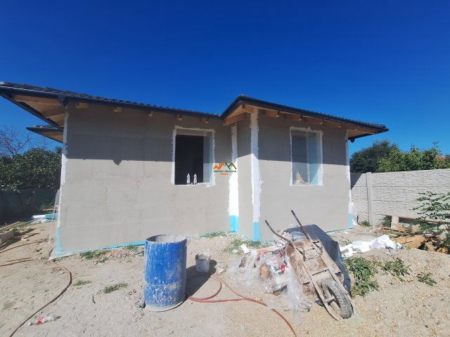 Eladó családi ház, Szigetszentmiklóson 89.5 M Ft, 4 szobás