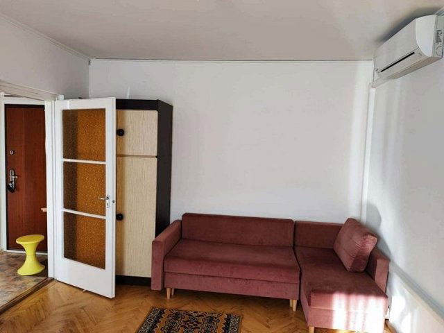 Eladó panellakás, Székesfehérvárott 46.49 M Ft, 2 szobás