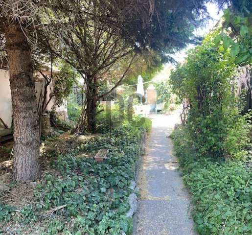 Eladó családi ház, Budaörsön 64.9 M Ft, 2 szobás