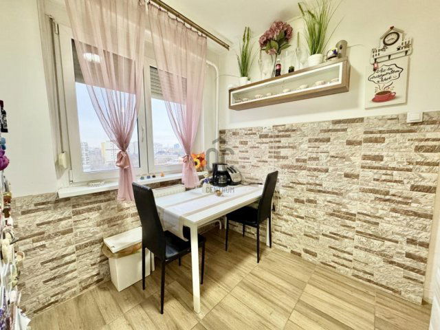 Eladó panellakás, Budapesten, XX. kerületben 67.9 M Ft, 3 szobás