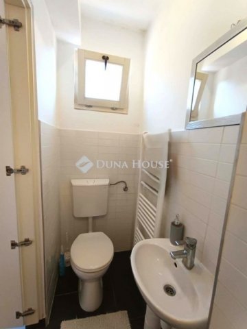 Eladó téglalakás, Budapesten, XX. kerületben 29.9 M Ft, 1 szobás