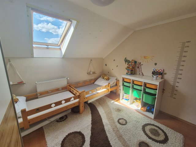 Eladó sorház, Taksonyon 86.5 M Ft, 4+1 szobás