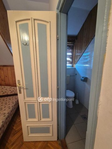 Eladó családi ház, Balatonmáriafürdőn 95 M Ft, 3+4 szobás