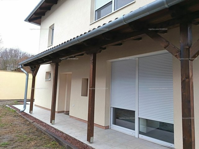 Eladó családi ház, Pécelen, Völgy utcában 139.9 M Ft