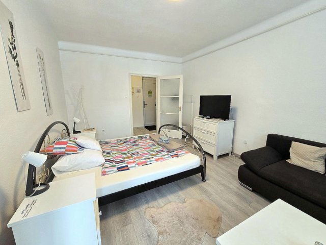 Eladó téglalakás, Budapesten, XIV. kerületben, Angol utcában