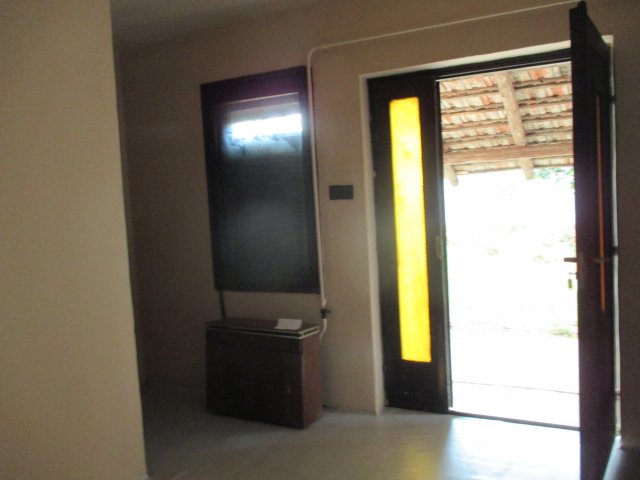 Eladó családi ház, Csorváson 9.9 M Ft, 2 szobás