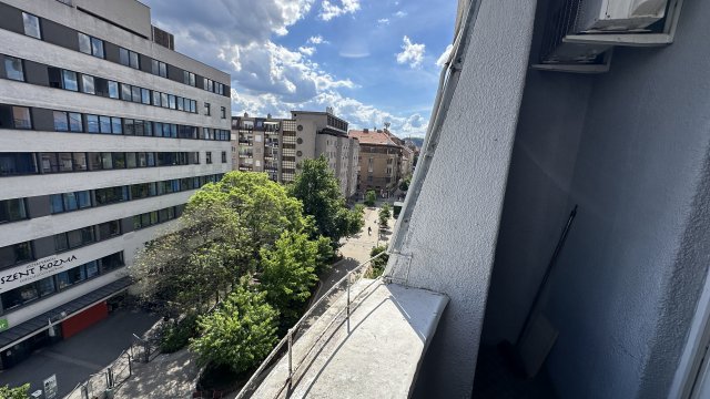 Eladó téglalakás, Budapesten, VIII. kerületben 87.5 M Ft