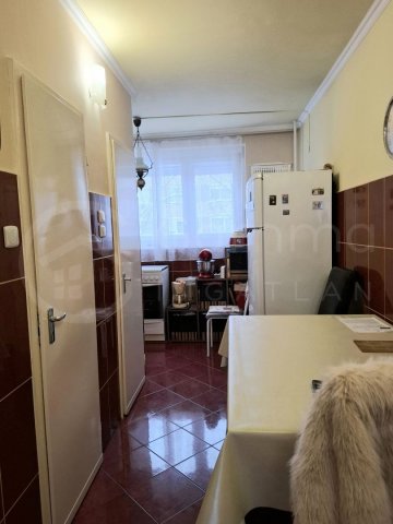 Eladó panellakás, Miskolcon 27.9 M Ft, 2 szobás