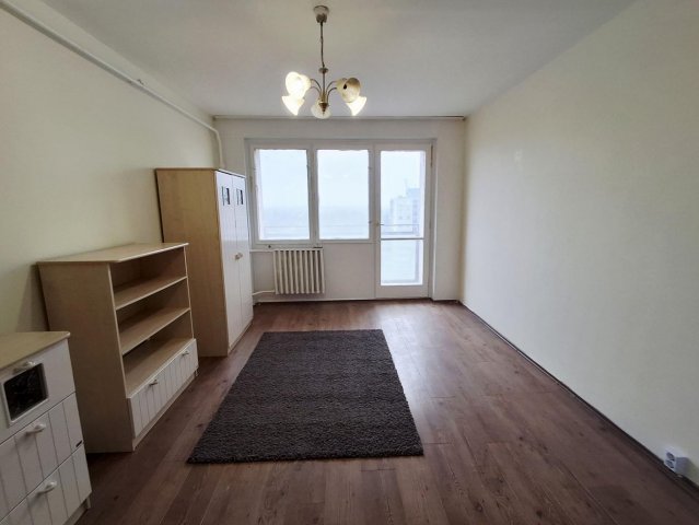 Eladó panellakás, Tatabányán 40.9 M Ft, 2 szobás