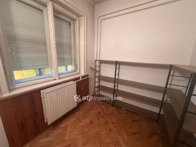 Eladó családi ház, Dunaharasztin 64.9 M Ft, 2+3 szobás