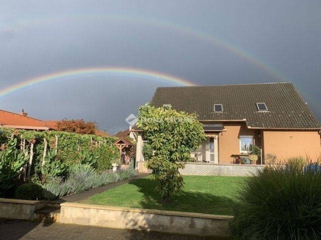 Eladó családi ház, Kozármislenyen 145 M Ft, 4+2 szobás