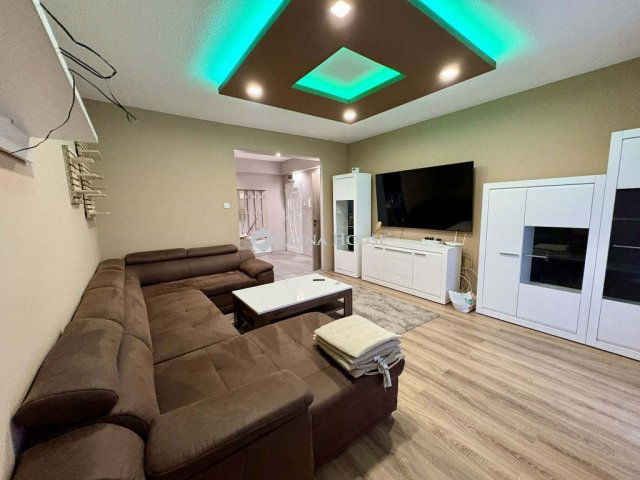 Eladó téglalakás, Nagykanizsán 43 M Ft, 3 szobás