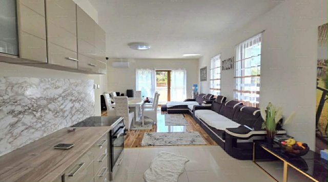 Eladó családi ház, Budapesten, XVIII. kerületben 135 M Ft