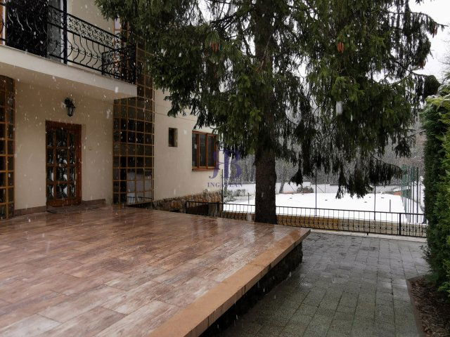 Kiadó családi ház, albérlet, Budapesten, II. kerületben