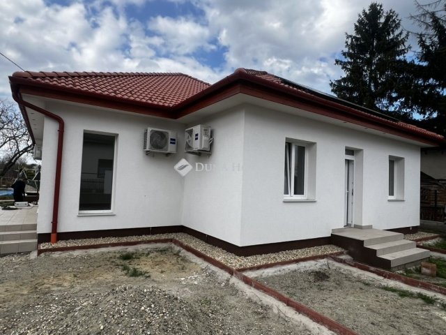 Eladó ikerház, Bagon 93 M Ft, 3 szobás / költözzbe.hu