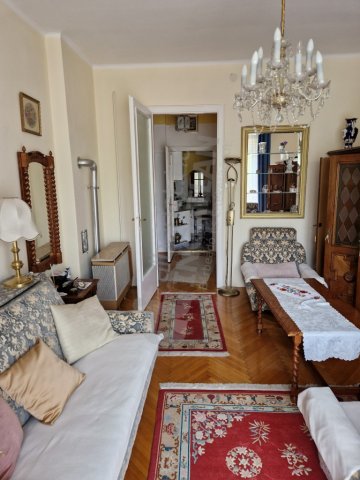 Kiadó téglalakás, albérlet, Budapesten, I. kerületben, 2 szobás