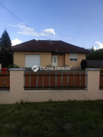Eladó családi ház, Tokodon 115 M Ft, 4 szobás