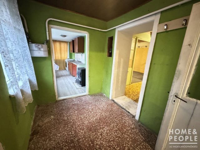 Eladó családi ház, Hódmezővásárhelyen 26.5 M Ft, 2+1 szobás