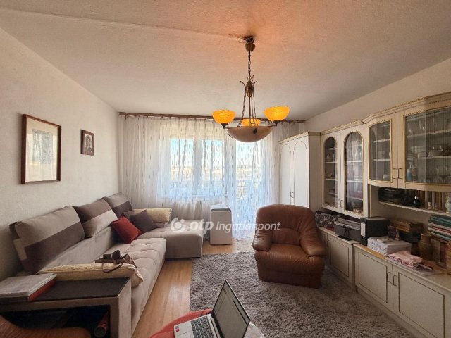 Eladó panellakás, Budapesten, XXI. kerületben 62.9 M Ft, 2 szobás