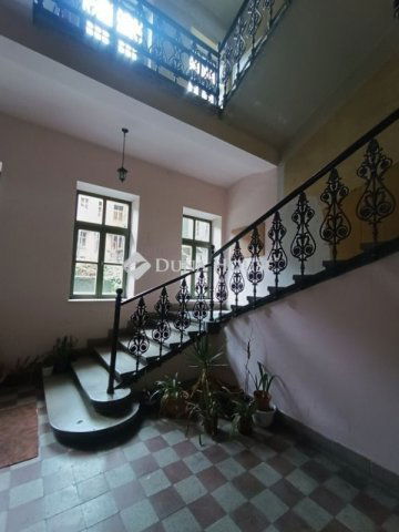 Eladó téglalakás, Budapesten, VIII. kerületben 79 M Ft, 3 szobás