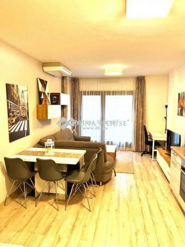 Kiadó téglalakás, albérlet, VI. kerületben, Király utcában