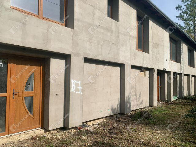 Eladó ipari ingatlan, Ajkán 140 M Ft / költözzbe.hu