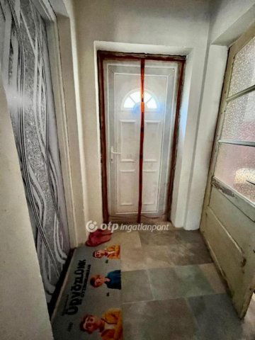 Eladó családi ház, Monyoródon 24.4 M Ft, 117+3 szobás