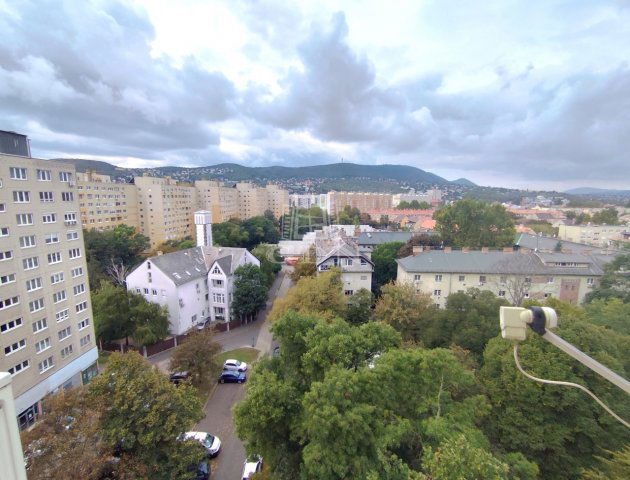 Kiadó panellakás, albérlet, Budapesten, III. kerületben