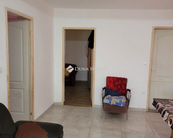 Eladó családi ház, Esztergomban, Tópart utcában 54.9 M Ft