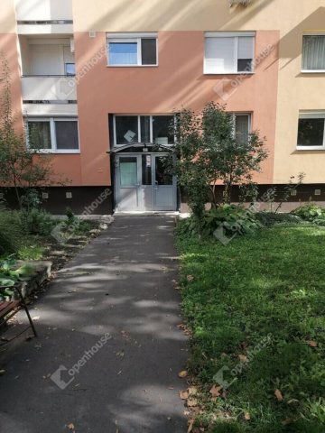 Eladó panellakás, Győrött 44.9 M Ft, 2 szobás