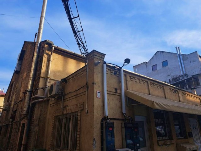 Eladó ipari ingatlan, Budapesten, III. kerületben 265 M Ft