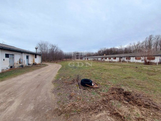 Eladó ipari ingatlan, Inárcson 45 M Ft / költözzbe.hu