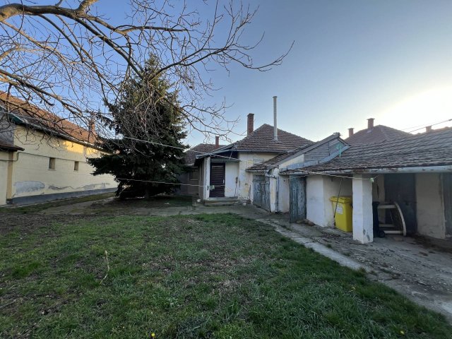 Eladó családi ház, Szeghalmon 18.5 M Ft, 3 szobás