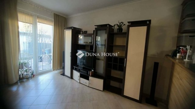 Eladó téglalakás, Kecskeméten 57.8 M Ft, 1 szobás