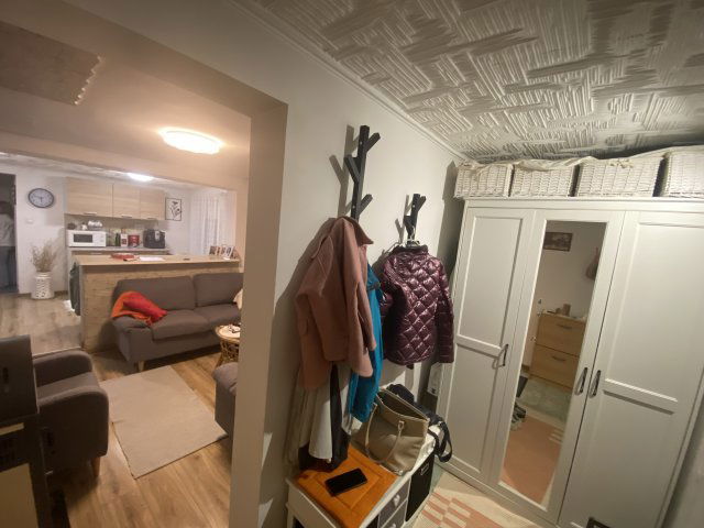 Eladó családi ház, Nagyvenyimen 28.9 M Ft, 1+1 szobás