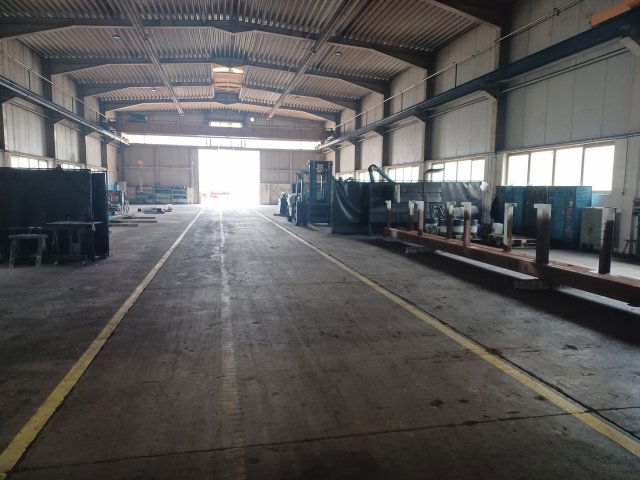 Kiadó ipari ingatlan, Mosonmagyaróváron 1950 E Ft / hó, 3 szobás