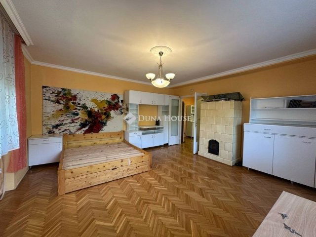 Eladó téglalakás, Budapesten, II. kerületben 109 M Ft, 2 szobás