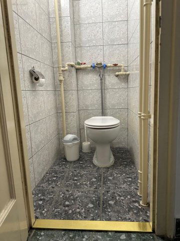 Eladó iroda, Debrecenben 110 M Ft, 4 szobás / költözzbe.hu