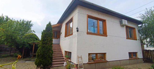 Eladó családi ház, Dabason 88.9 M Ft, 6 szobás